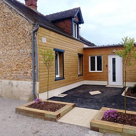 Maison De Campagne Avec Cour Sees Bagian luar foto